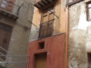 sh 468, town house, Caccamo, Sicily