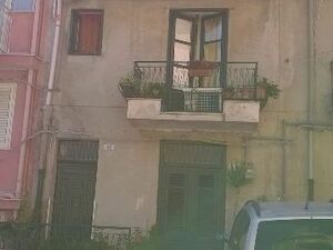 sh 487, town house, caccamo, Sicily