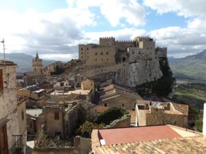 sh 537 town house, Caccamo, Sicily