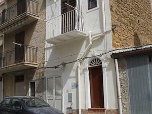 Rennovated Townhouse in Sicily - Casa Milioto Via Gentile