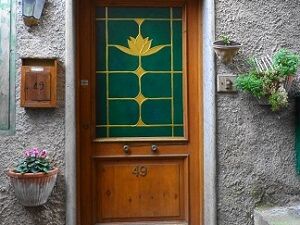 sutri, historical centre, flat+terrace 150 sq.m+annex