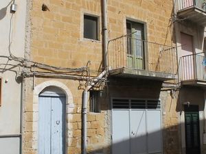 Townhouse with garage in Sicily - Casa Carubia Via Gentile