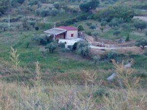 Villa and land in Sicily - Villa Caltagirone Alessandria