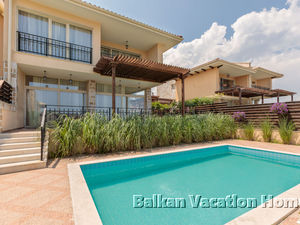 Three Bedroom Beach Front Villa in Lozenet