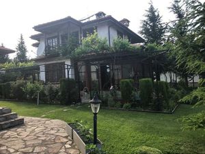 Two-storey house with 4 bedrooms, 10 km from Varna