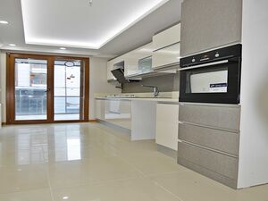 Elegent 2+1 apartment for sale in Beylikduzu Istanbul