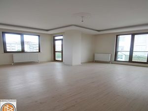 3+1 apartment for sale in Beylikduzu Istanbul