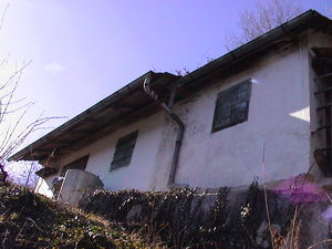 Cottage, vineyard and forest in Samobor, Croatia. 17,000m2.