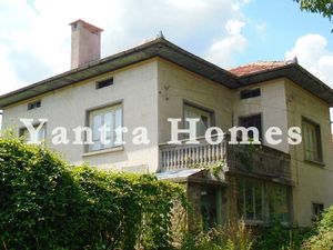 2-storey house for sale in the village of Gostilitsa