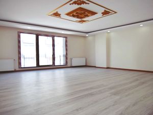 2+1 apartment for sale in Istanbul