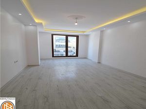 2+1 apartment for sale in Istanbul