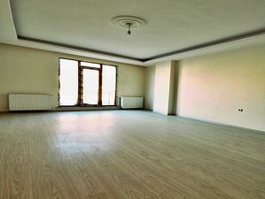 2+1 apartment for sale in Istanbul