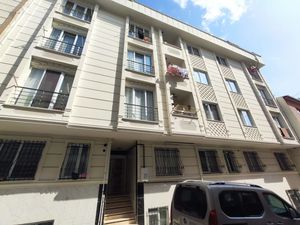 3+2 dublex apartment at center SOLD READ CAP