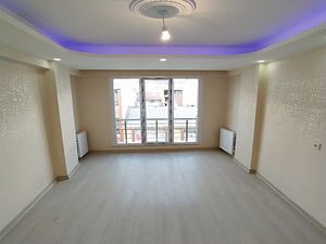 2+1 apartment at center SOLD READ CAP