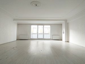 2+1 apartment at center SOLD READ CAP