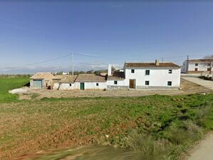 Lovely detached property only 72,000 €.  FBZ77