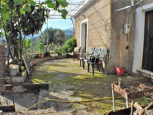  Substantial Old Habitable House. Rural Location - East Cret