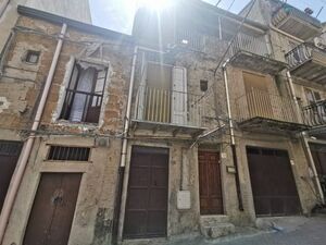 Townhouse in Sicily Casa Re Via Roma