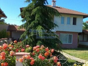 Bulgarian House for sale 6 km from the beach near Balchik!