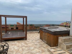 Sea view luxury 2-bedroom penthouse for sale Villa Aristo BG