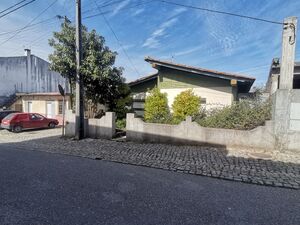 Ground Floor House with Land for Renovation