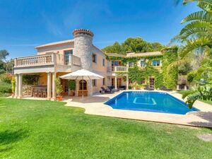 Outstanding Villa in Sol De Mallorca