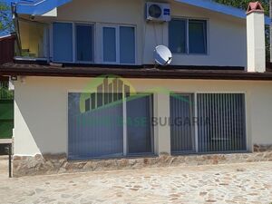 Ready-to-move-in house, Borovets-South, 12km from Varna