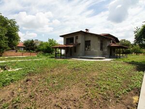 5-bed, 3- bath new built house close to Ruse and Danube rive