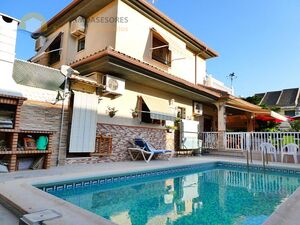 Ref: SP148 Stunning 4 bedroom villa with private pool