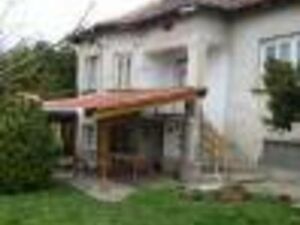 Cheap bulgarian house 