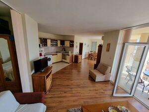 2BR/1.5BA flat for sale Semiramida Garden Sunny beach Video 