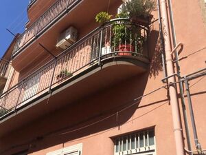 sh 725 town house, Caccamo, Sicily