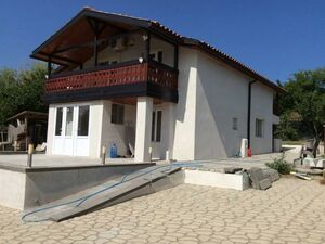 Beautiful modern fully furnished house ready to move in, Nea
