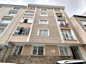 GOOD OPPURTUNİTY 2+1 APARTMENT IN CENTRAL LOCATION