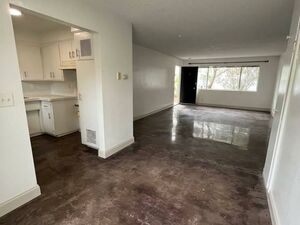 Beautifully renovated 2 bedroom 1 bath apartment $2000