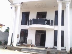 4BEDROOM HOUSE@ EAST LEGON