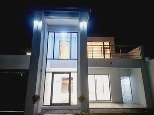 BRAND NEW BEAUTIFULLY DESIGNED MODERN DOUBLE STORY HOME WITH