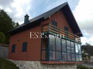 Ski house in great location near Zabljak