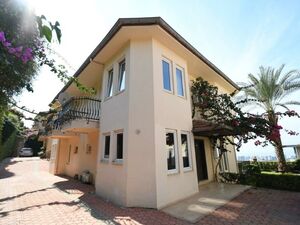 Private 3+1 Villa in the Best 5 stars Complex in Alanya.