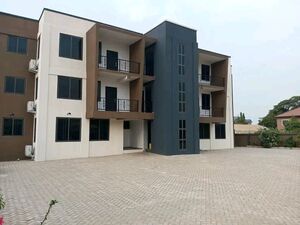 Executive 2 bedroom apartment@ adenta powerlanf