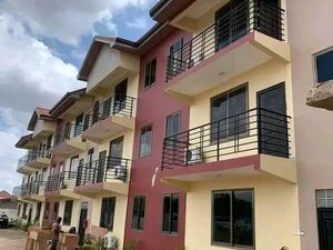 1bedroom apartment@ Botwe