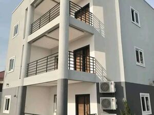 2bedroom flat@east airport