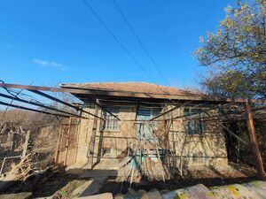 Bulgarian House 42 km from Veliko Tranovo big garden nice vi