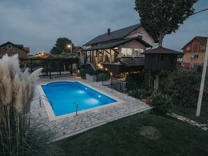 Luxury villa with pool Novi Sad-Serbia