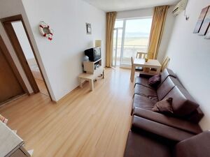 New! Sunny Day 6 1 bedroom 30 000