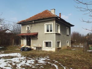 Old house with land located 15 km from big city in Bulgaria