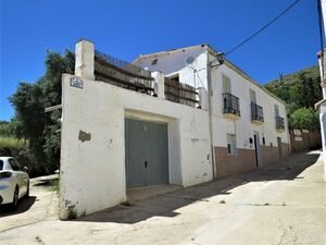 Town House, quaint garden and a separate plot of land