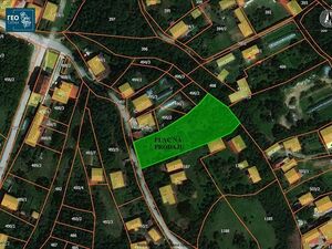 I am selling a plot in Vranjska Banja, Serbia