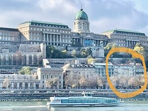 Prime location flat in Budapest city center