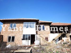 House at bargain price in a village close to Veliko Tarnovo